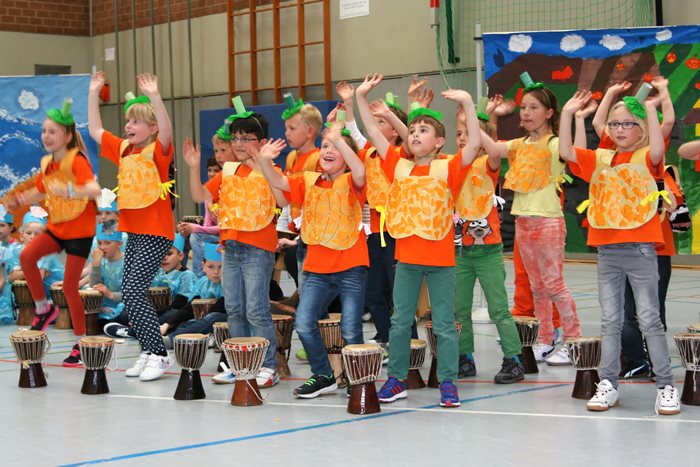 Die Kürbisse zeigten den Kindern den Weg.