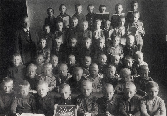 Schulklasse im Jahr 1930
